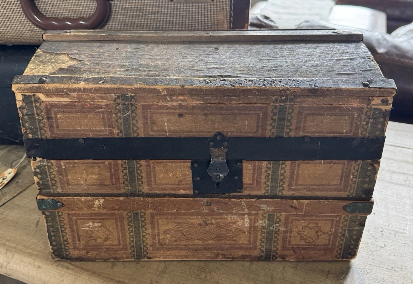 Antique 1800’s DOLL STEAMER TRUNK